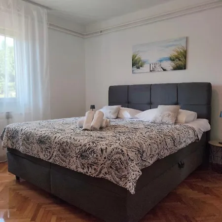 Apartment Casa Lidija