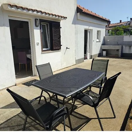 Appartamento Casa Lidija *